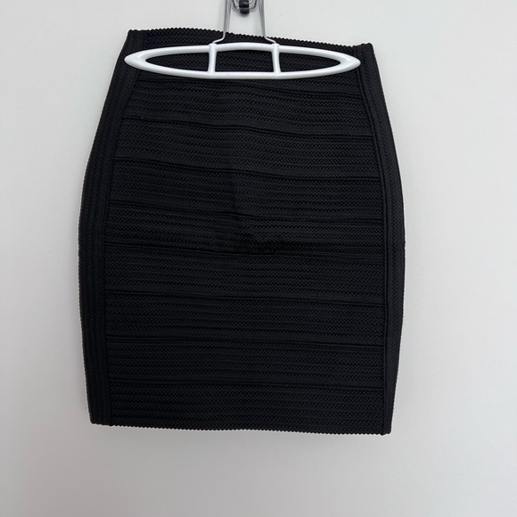 HM skirt size 4 - Picture 2 of 4